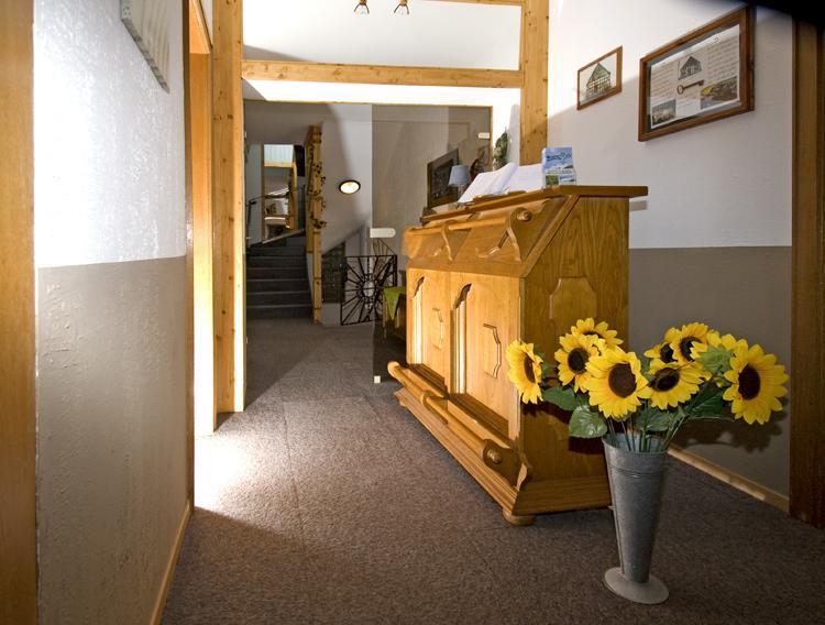 Pension "Dorfkrug" Winterberg Exterior photo